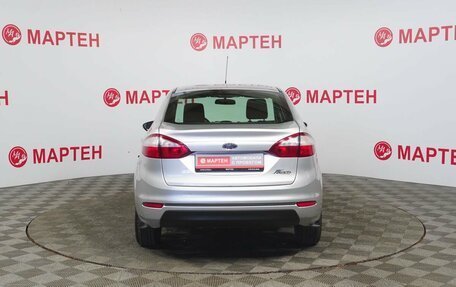 Ford Fiesta, 2016 год, 897 000 рублей, 6 фотография