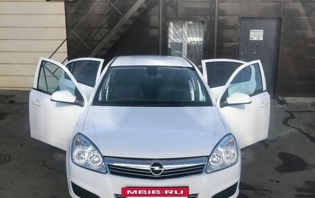 Opel Astra H, 2014 год, 699 900 рублей, 9 фотография