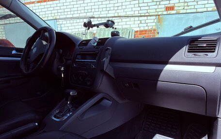 Volkswagen Golf V, 2009 год, 370 000 рублей, 11 фотография