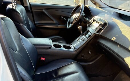 Toyota Venza I, 2015 год, 2 310 000 рублей, 2 фотография