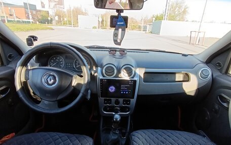 Renault Logan I, 2011 год, 370 000 рублей, 2 фотография