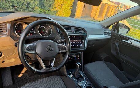Volkswagen Tiguan II, 2021 год, 3 350 000 рублей, 12 фотография