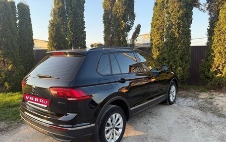 Volkswagen Tiguan II, 2021 год, 3 350 000 рублей, 10 фотография