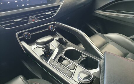 Geely Tugella FY11, 2021 год, 2 700 000 рублей, 10 фотография