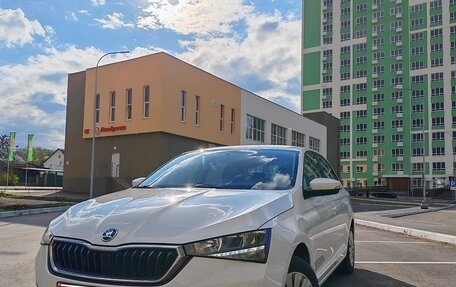Skoda Rapid II, 2020 год, 1 690 000 рублей, 1 фотография