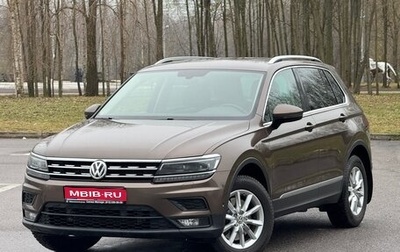 Volkswagen Tiguan II, 2018 год, 2 850 000 рублей, 1 фотография