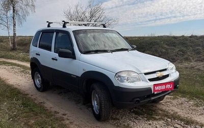 Chevrolet Niva I рестайлинг, 2017 год, 720 000 рублей, 1 фотография