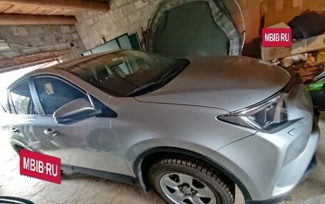 Toyota RAV4, 2015 год, 2 000 000 рублей, 7 фотография