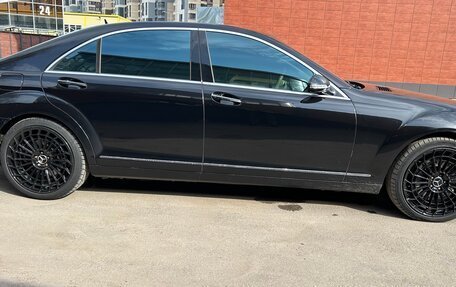 Mercedes-Benz S-Класс, 2007 год, 1 900 000 рублей, 2 фотография