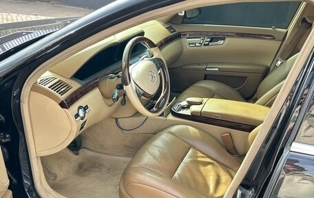 Mercedes-Benz S-Класс, 2007 год, 1 900 000 рублей, 13 фотография