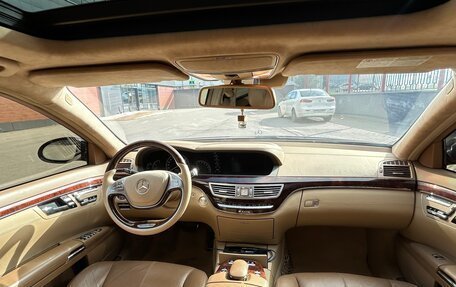 Mercedes-Benz S-Класс, 2007 год, 1 900 000 рублей, 28 фотография