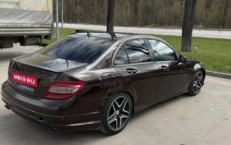 Mercedes-Benz C-Класс, 2010 год, 650 000 рублей, 4 фотография