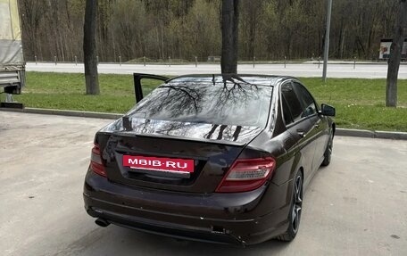 Mercedes-Benz C-Класс, 2010 год, 650 000 рублей, 2 фотография