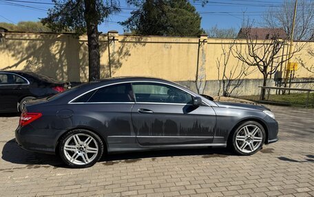 Mercedes-Benz E-Класс, 2012 год, 2 350 000 рублей, 7 фотография