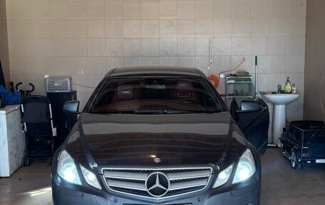 Mercedes-Benz E-Класс, 2012 год, 2 350 000 рублей, 2 фотография