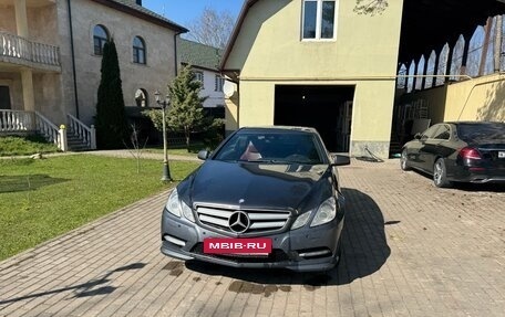 Mercedes-Benz E-Класс, 2012 год, 2 350 000 рублей, 8 фотография