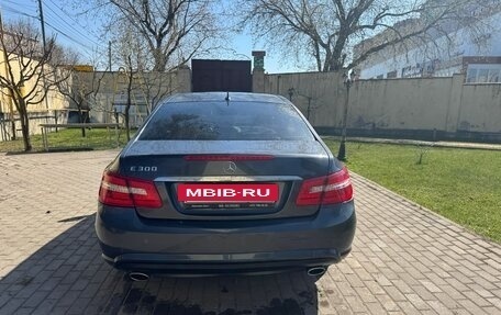 Mercedes-Benz E-Класс, 2012 год, 2 350 000 рублей, 6 фотография