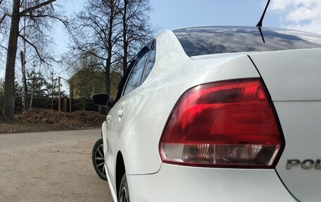 Volkswagen Polo VI (EU Market), 2015 год, 1 100 000 рублей, 4 фотография