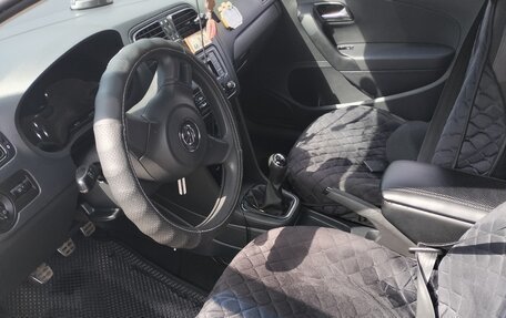 Volkswagen Polo VI (EU Market), 2015 год, 1 100 000 рублей, 9 фотография