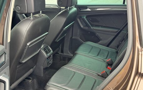 Volkswagen Tiguan II, 2018 год, 2 850 000 рублей, 11 фотография