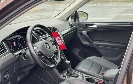 Volkswagen Tiguan II, 2018 год, 2 850 000 рублей, 9 фотография