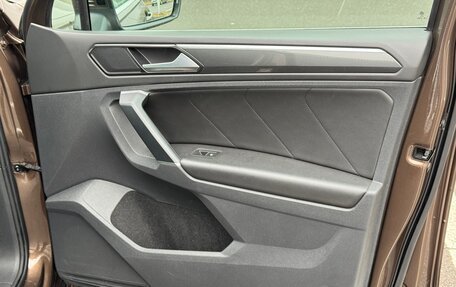 Volkswagen Tiguan II, 2018 год, 2 850 000 рублей, 16 фотография