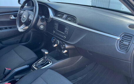 KIA Rio IV, 2021 год, 1 680 000 рублей, 23 фотография
