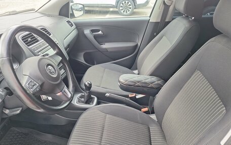 Volkswagen Polo VI (EU Market), 2015 год, 820 000 рублей, 9 фотография