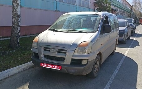 Hyundai Starex I рестайлинг, 2004 год, 535 000 рублей, 5 фотография