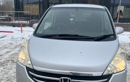Honda Stepwgn III, 2009 год, 1 100 000 рублей, 2 фотография