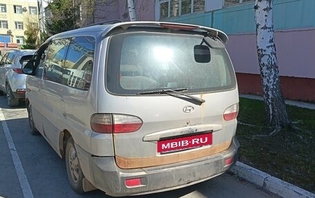 Hyundai Starex I рестайлинг, 2004 год, 535 000 рублей, 8 фотография