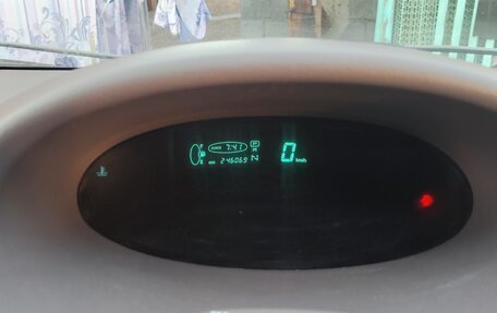 Toyota Platz, 2001 год, 399 000 рублей, 2 фотография