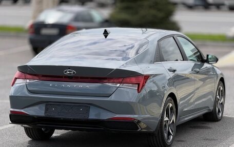 Hyundai Elantra, 2022 год, 1 670 000 рублей, 4 фотография