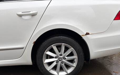 Skoda Superb III рестайлинг, 2013 год, 1 049 000 рублей, 9 фотография