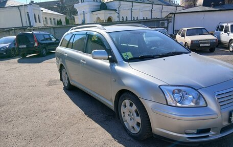 Toyota Avensis III рестайлинг, 2005 год, 950 000 рублей, 3 фотография