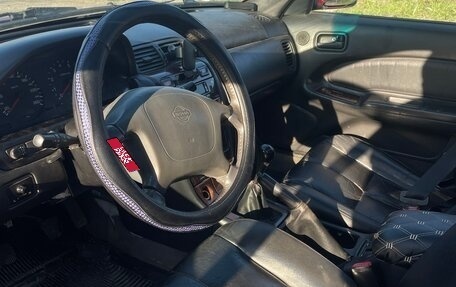 Nissan Maxima IV, 1999 год, 230 000 рублей, 9 фотография