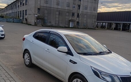 KIA Rio III рестайлинг, 2015 год, 490 000 рублей, 3 фотография