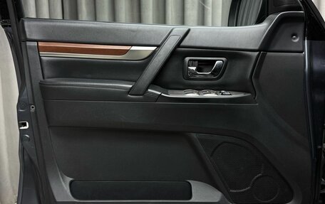 Mitsubishi Pajero IV, 2007 год, 1 449 000 рублей, 25 фотография