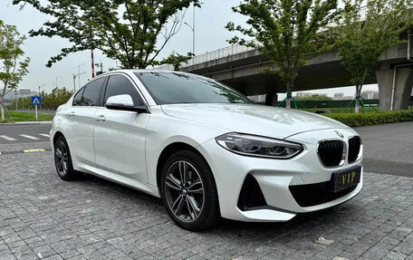 BMW 1 серия, 2022 год, 1 440 000 рублей, 3 фотография