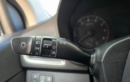 Hyundai Solaris II рестайлинг, 2015 год, 1 049 000 рублей, 15 фотография