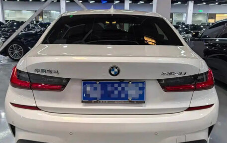 BMW 3 серия, 2021 год, 1 840 000 рублей, 5 фотография