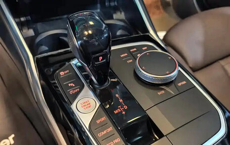 BMW 3 серия, 2021 год, 1 840 000 рублей, 11 фотография