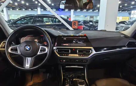BMW 3 серия, 2021 год, 1 840 000 рублей, 7 фотография