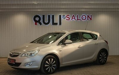 Opel Astra J, 2011 год, 795 000 рублей, 1 фотография