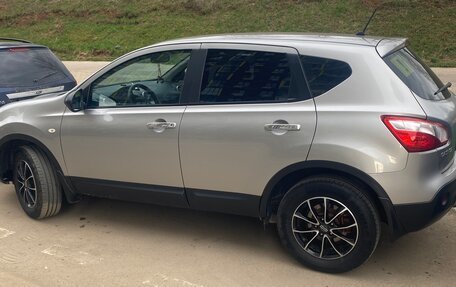 Nissan Qashqai, 2011 год, 750 000 рублей, 1 фотография