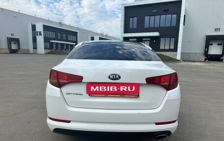 KIA Optima III, 2013 год, 850 000 рублей, 5 фотография