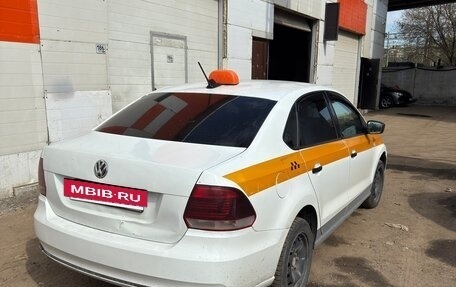 Volkswagen Polo VI (EU Market), 2020 год, 800 000 рублей, 4 фотография