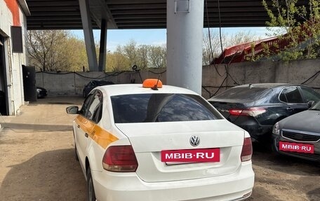 Volkswagen Polo VI (EU Market), 2020 год, 800 000 рублей, 3 фотография