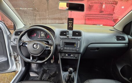 Volkswagen Polo VI (EU Market), 2017 год, 720 000 рублей, 10 фотография