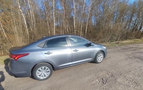 Hyundai Solaris II рестайлинг, 2019 год, 1 610 000 рублей, 5 фотография